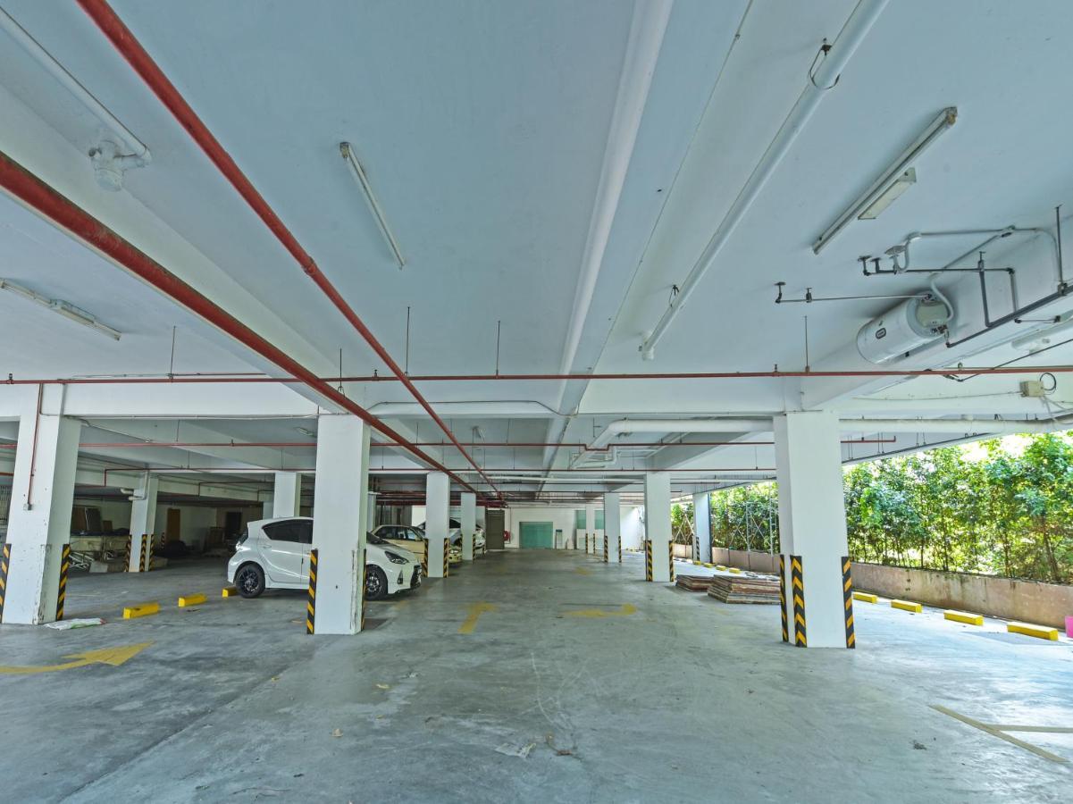 Capital O 90130 Sawadee Hotel Johor Bahru Exterior foto